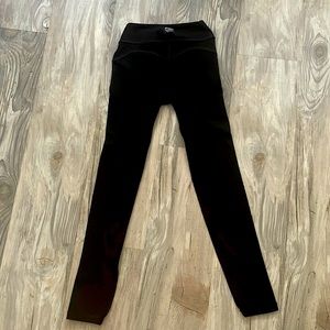 Calzedonia total shaper black leggings
